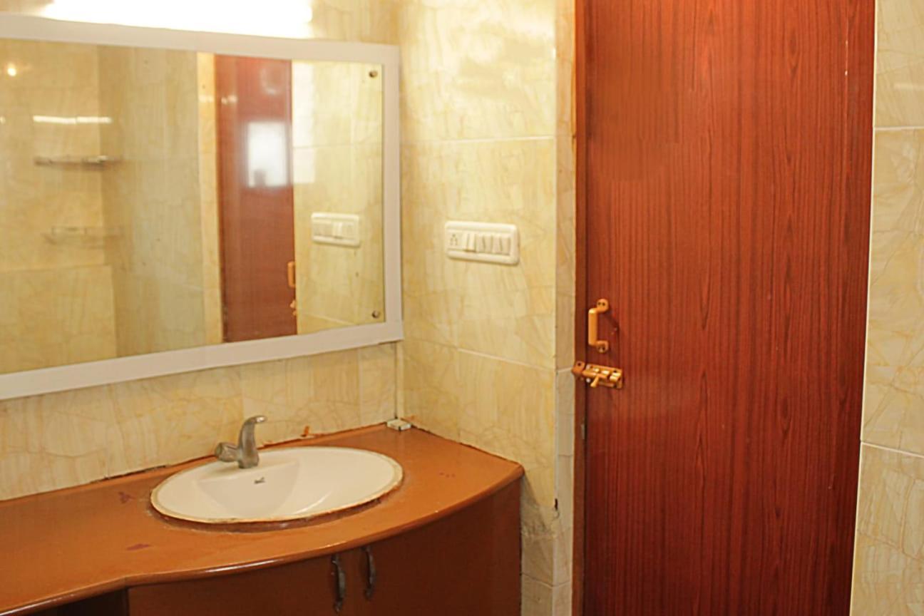 Happy Planet Bed & Breakfast Chennai Eksteriør bilde